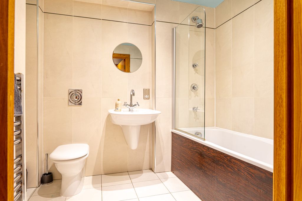 Additional image 27 of 2 bed flat to rentSt Pauls Square, Birmingham, West Midlands B3