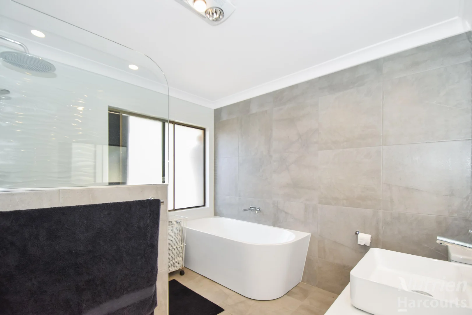 Additional image 18 of 21 Parakeelya Road, Connellan NT 0873