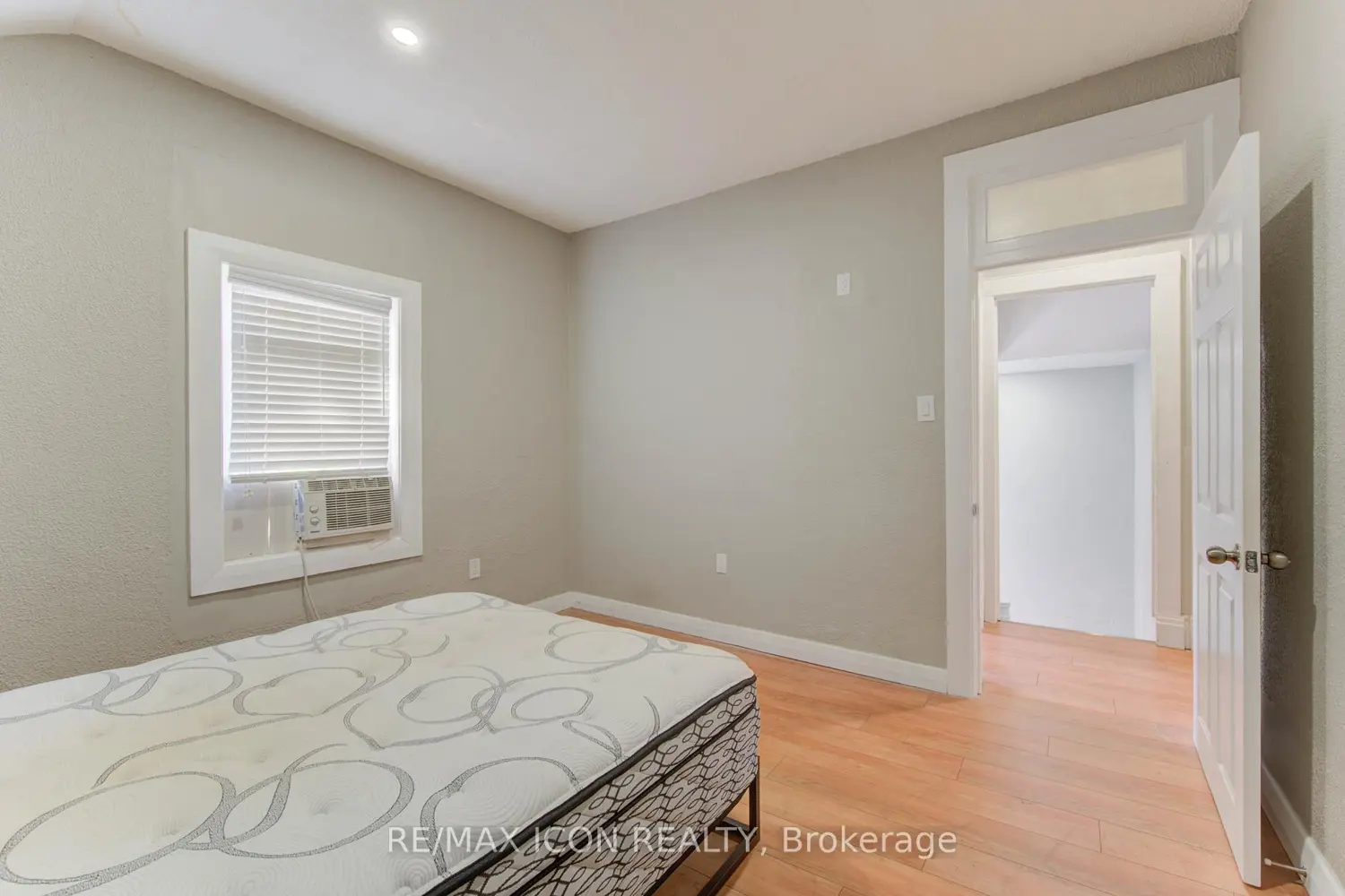 Additional image 17 of 138 Courtland Avenue