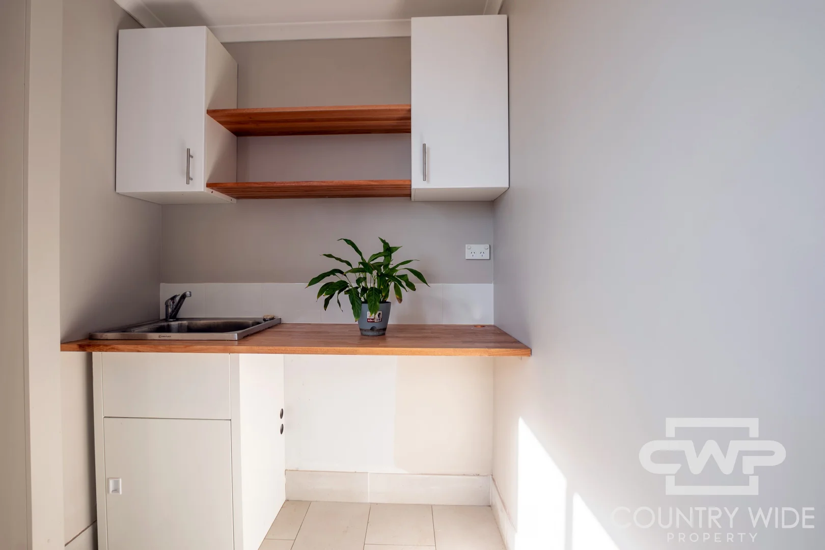 Additional image 11 of 10 Surrey Park Court, Glen Innes NSW 2370