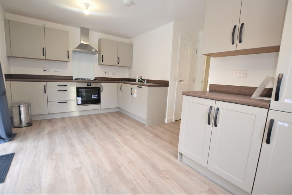 Additional image 2 of 3 bed semi-detached house to rentBannerman Terrace, Edinburgh EH17