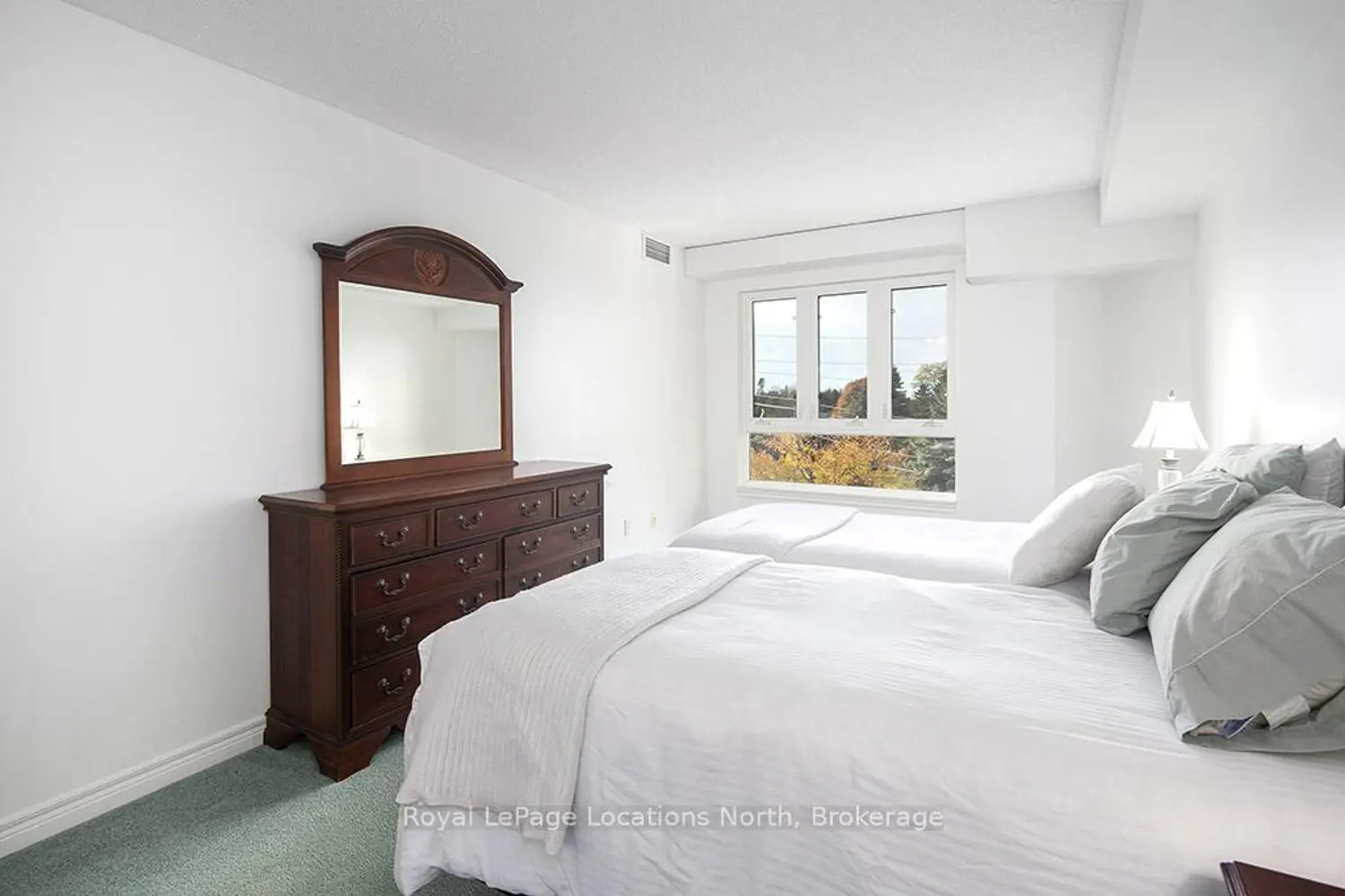 Additional image 12 of 16 Raglan Street 412