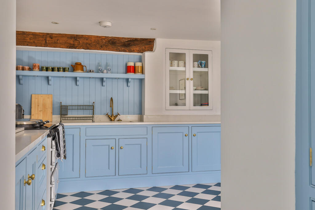 Additional image 16 of Bove Town, Glastonbury, Somerset