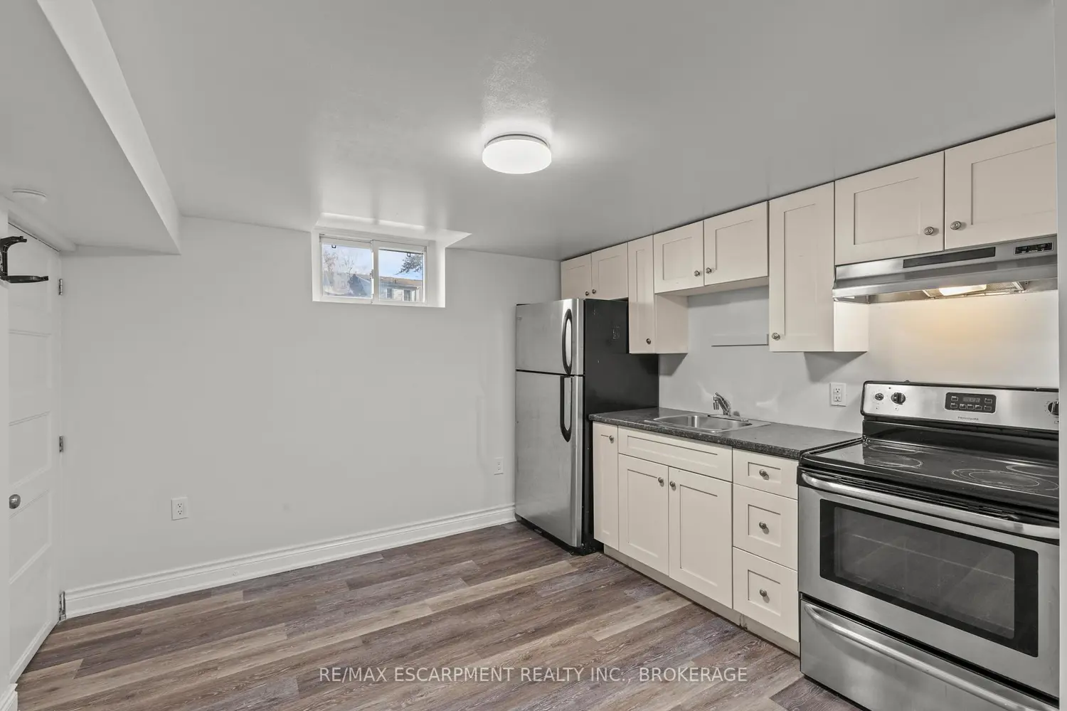 Additional image 10 of 14 Westmount Avenue
