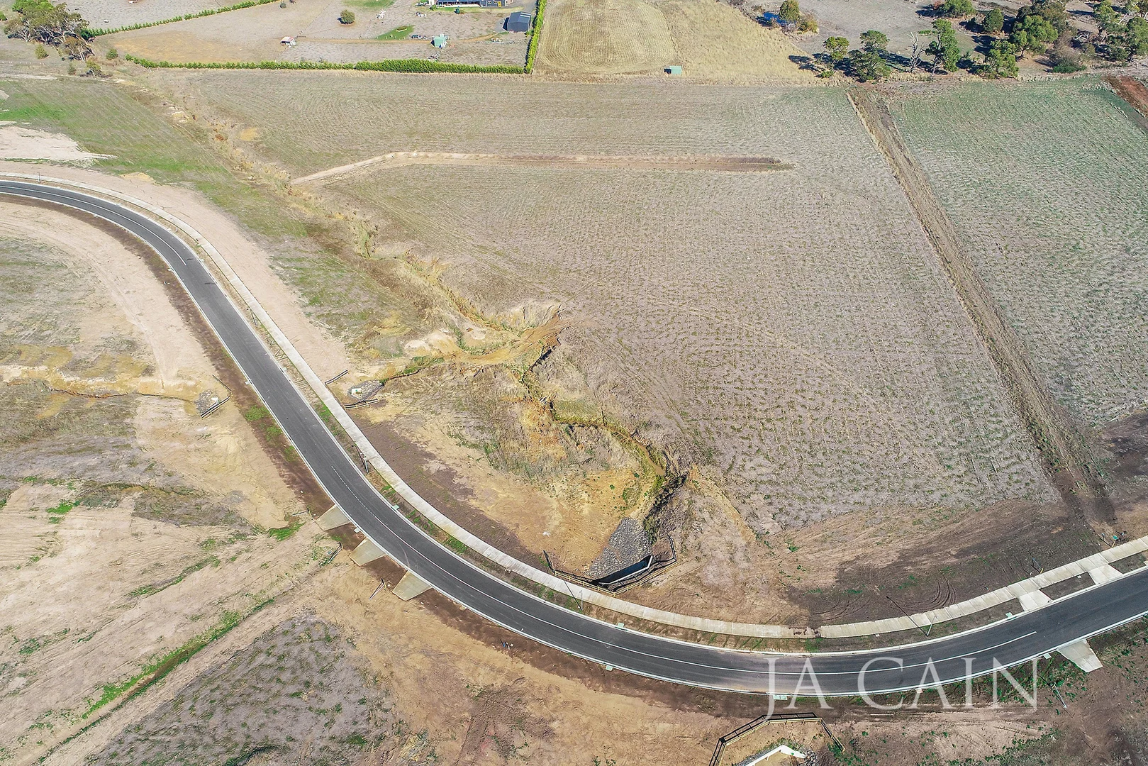 Additional image 2 of 3 Golden Wattle Place, Kilmore VIC 3764