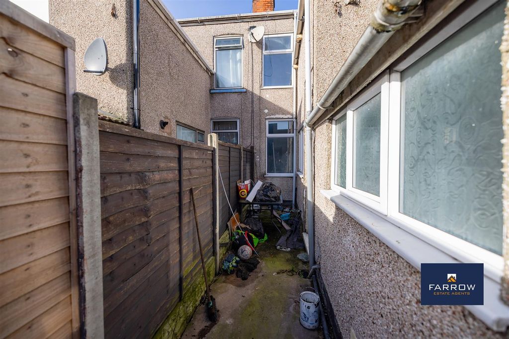 Additional image 19 of 3 bed terraced house to rentRutland Street, Grimsby DN32