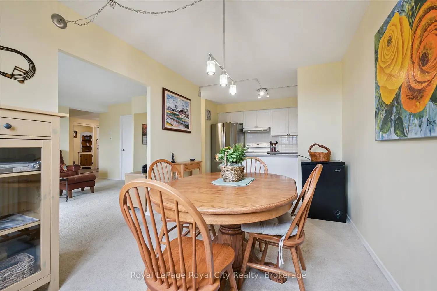 Additional image 4 of 93 Westwood Road 403