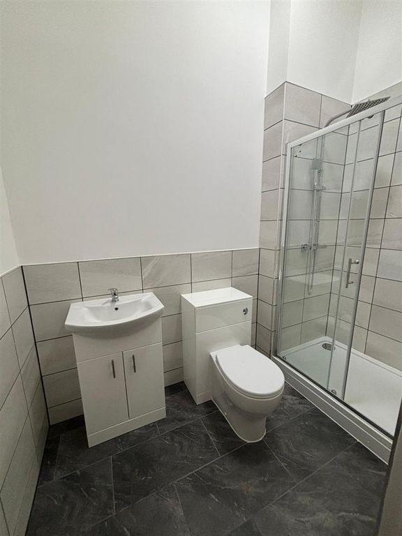 Additional image 4 of 25 bed block of flats to rentSedgley Road West, Tipton DY4