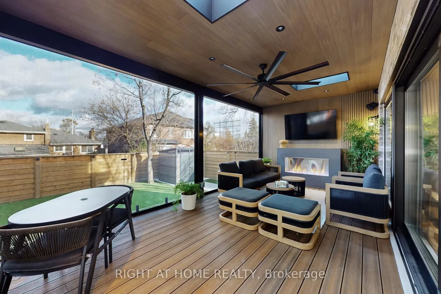 Additional image 13 of 1609 Ogden Avenue