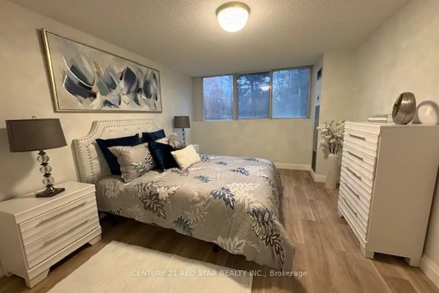 Additional image 4 of 3695 Kaneff Crescent 107