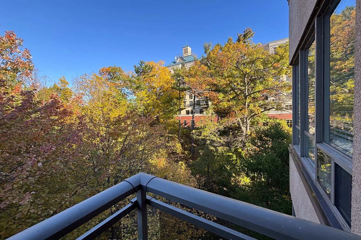 Additional image 10 of 2511 Lakeshore Road 406