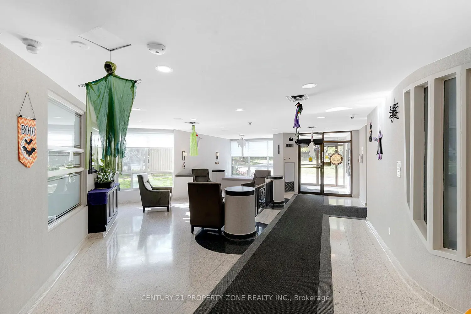 Additional image 3 of 10 Laurelcrest Street 407