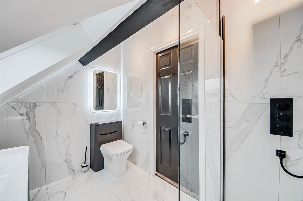 Additional image 21 of 3 bed town house to rentMarine Gate Mansions, Promenade, Southport PR9