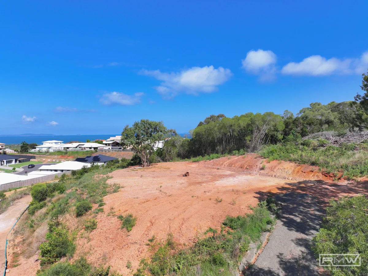 Additional image 3 of 2/46 Roberts Road, Pacific Heights QLD 4703