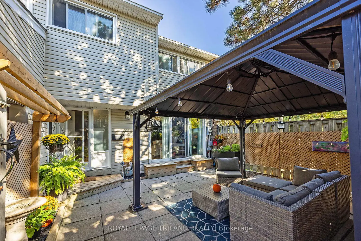 Additional image 17 of 590 Millbank Drive 2