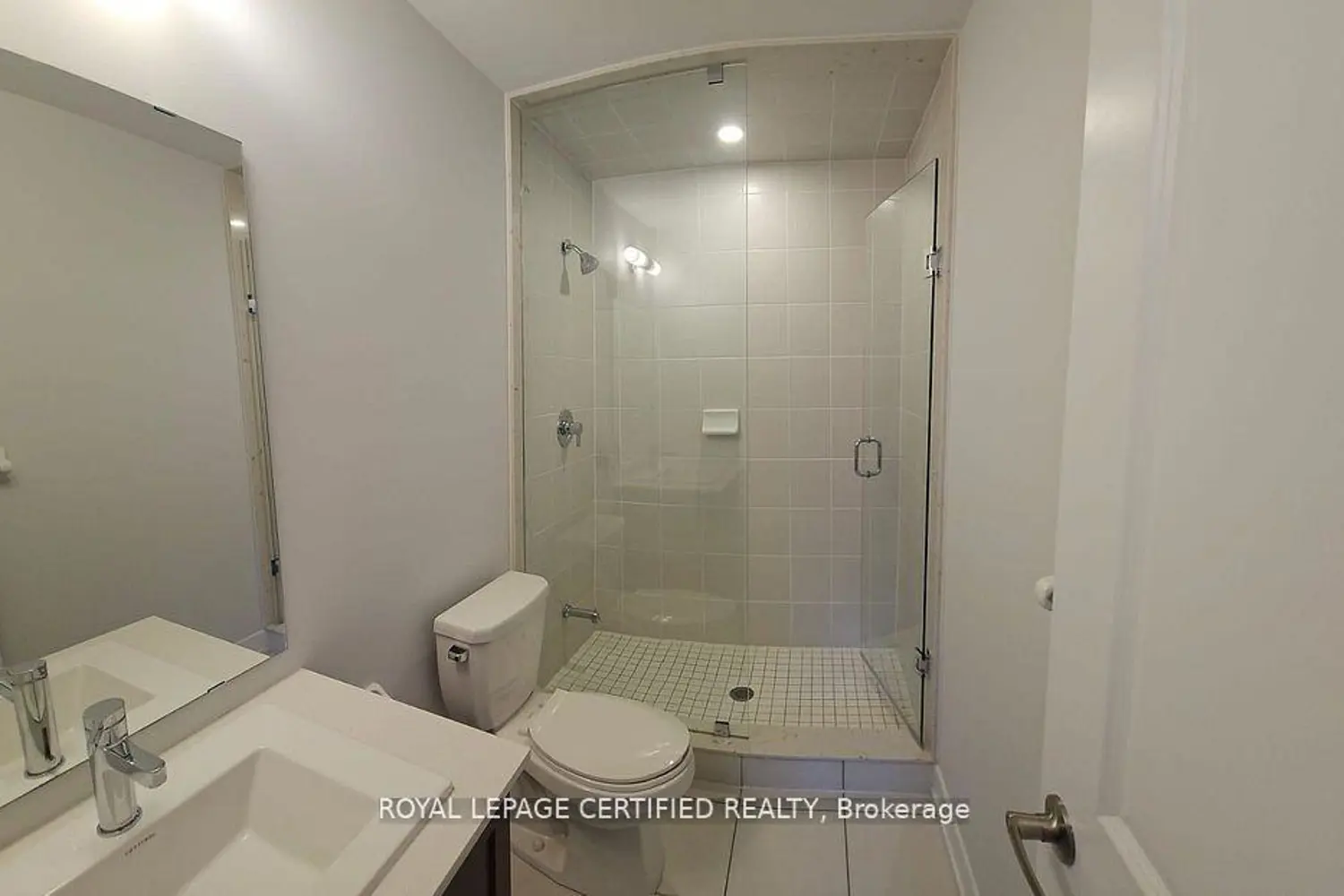 Additional image 9 of 9560 Islington Avenue L115