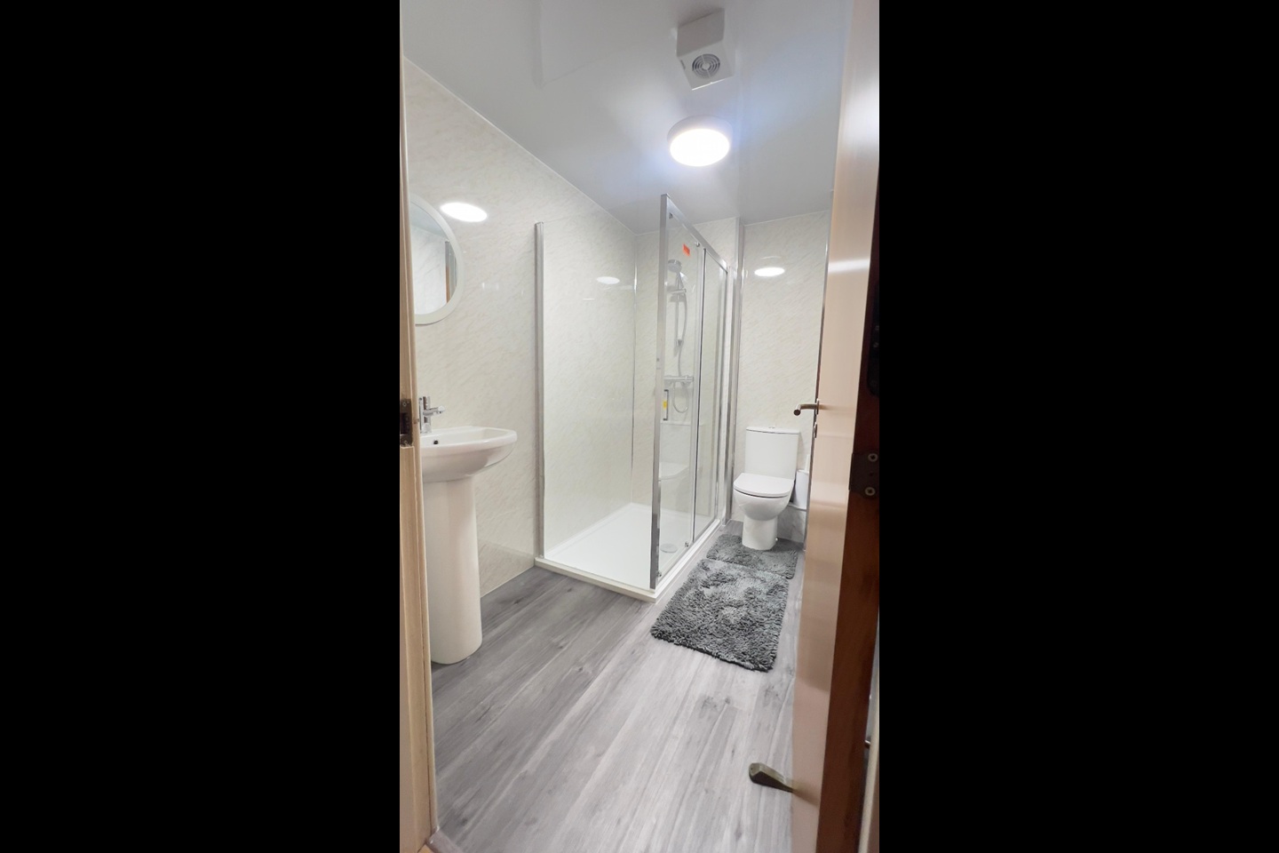 Additional image 15 of 2 Bed Flat, Powderhall Rigg, EH7, N1 7GU