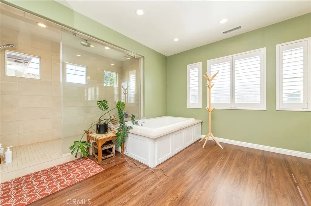 Additional image 104 of 220 Barnes Road, Tustin, CA 92782