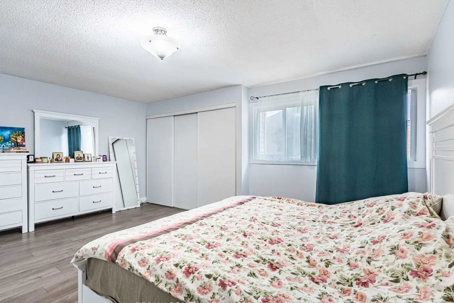 Additional image 14 of 500 Osgoode Drive 200