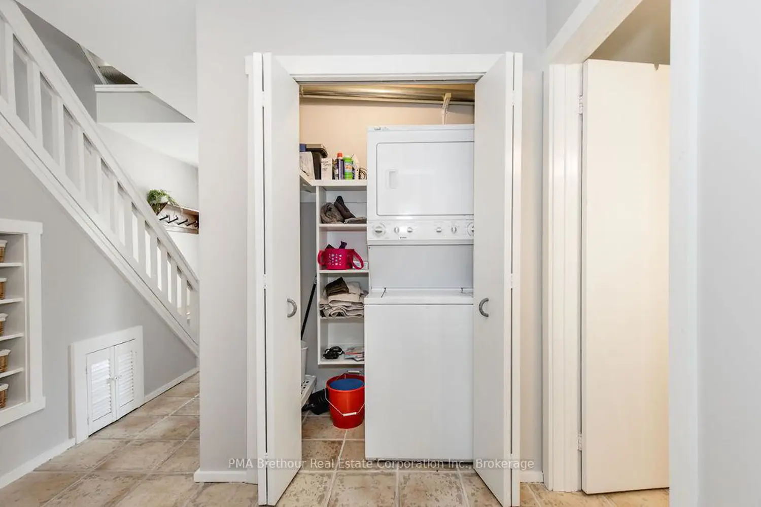 Additional image 8 of 214 Escarpment Crescent 31