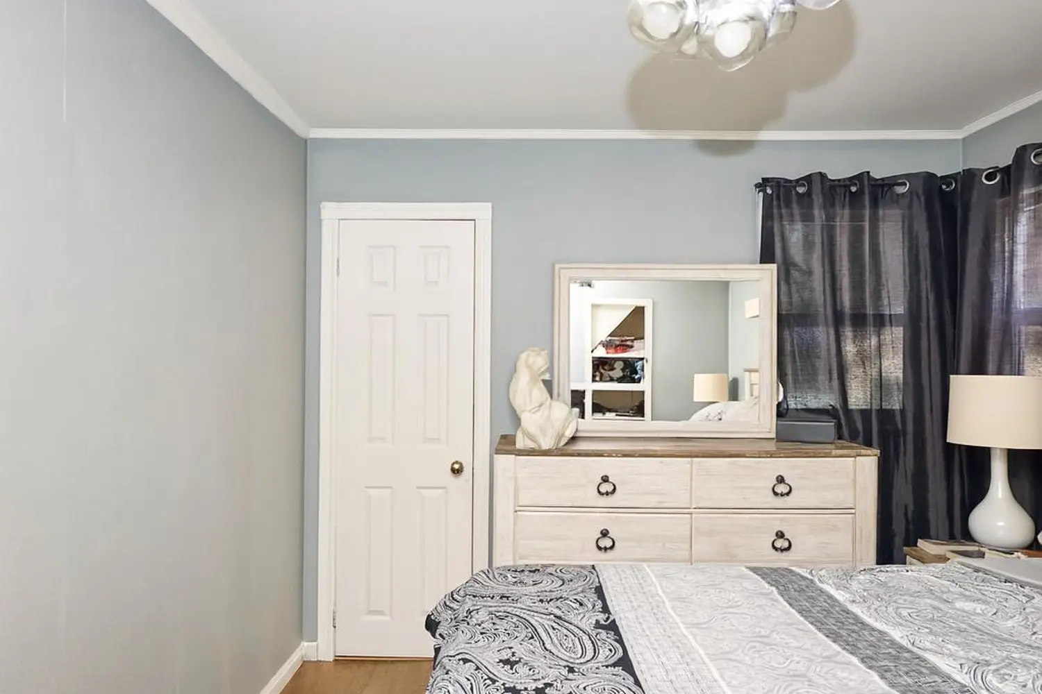 Additional image 11 of 41 Dunkirk Court