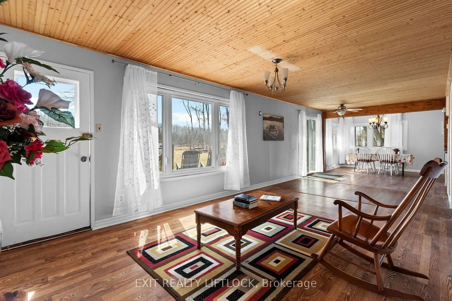 Additional image 3 of 31 River Road