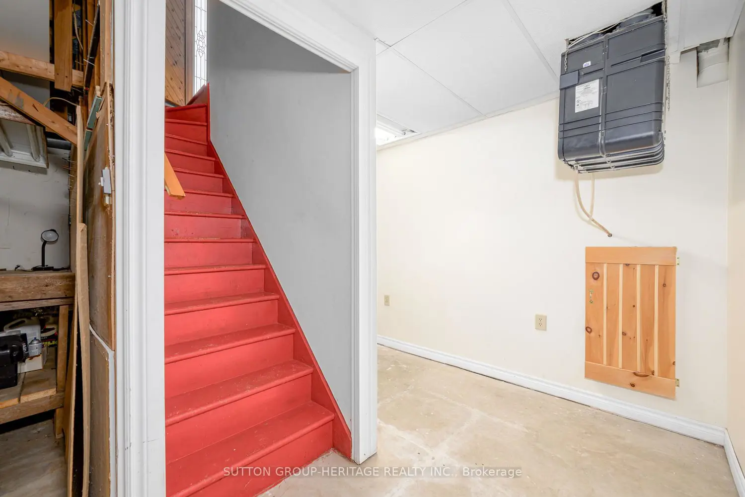 Additional image 12 of 24 Pleasant View Crescent