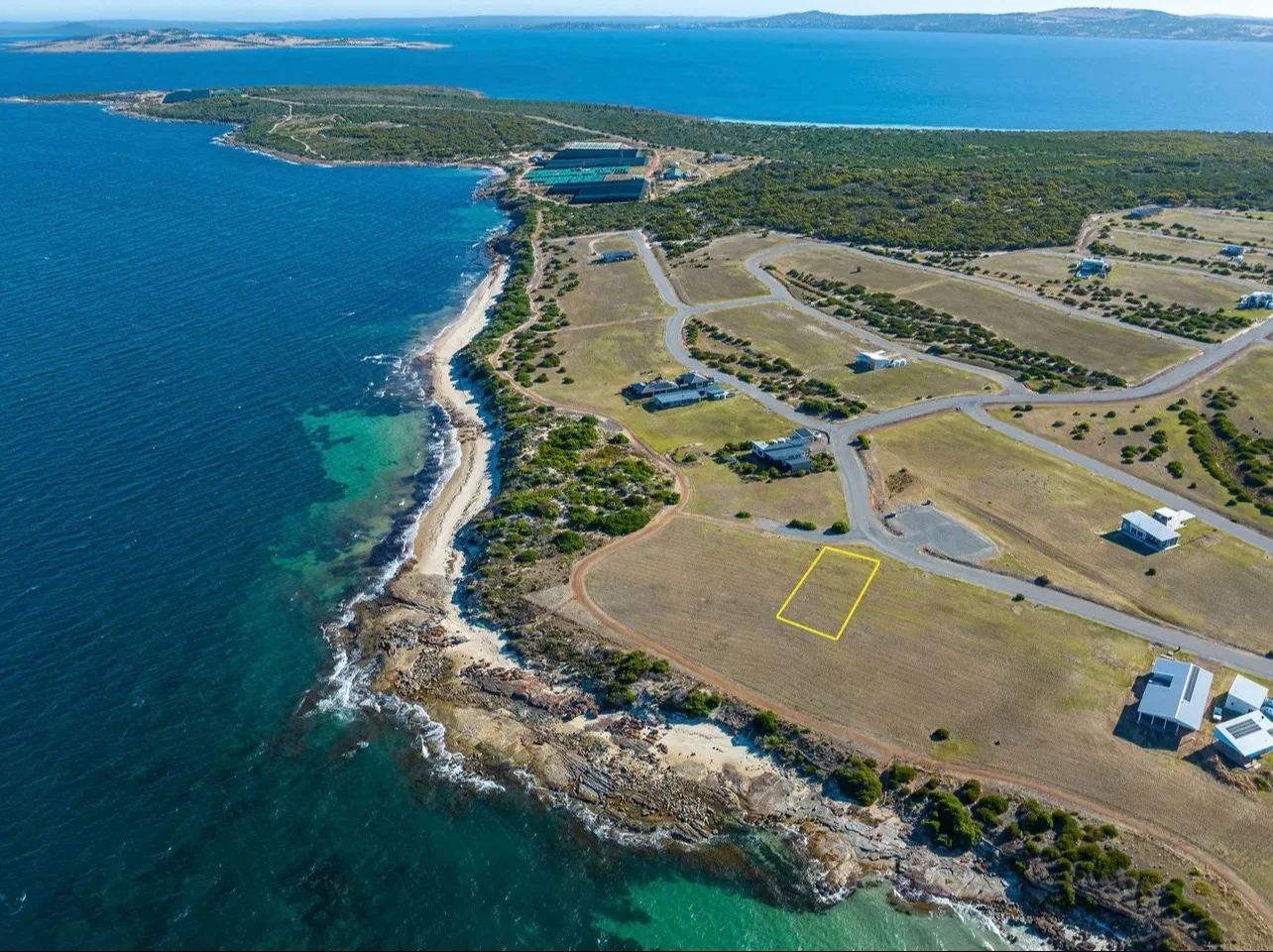 23 East Parade, Point Boston SA 5607