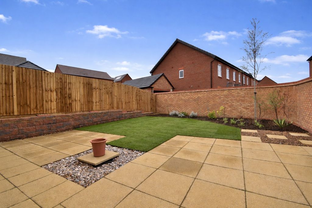 Additional image 20 of 3 bed detached house to rentSandpit Close, Collingtree, Northampton NN4