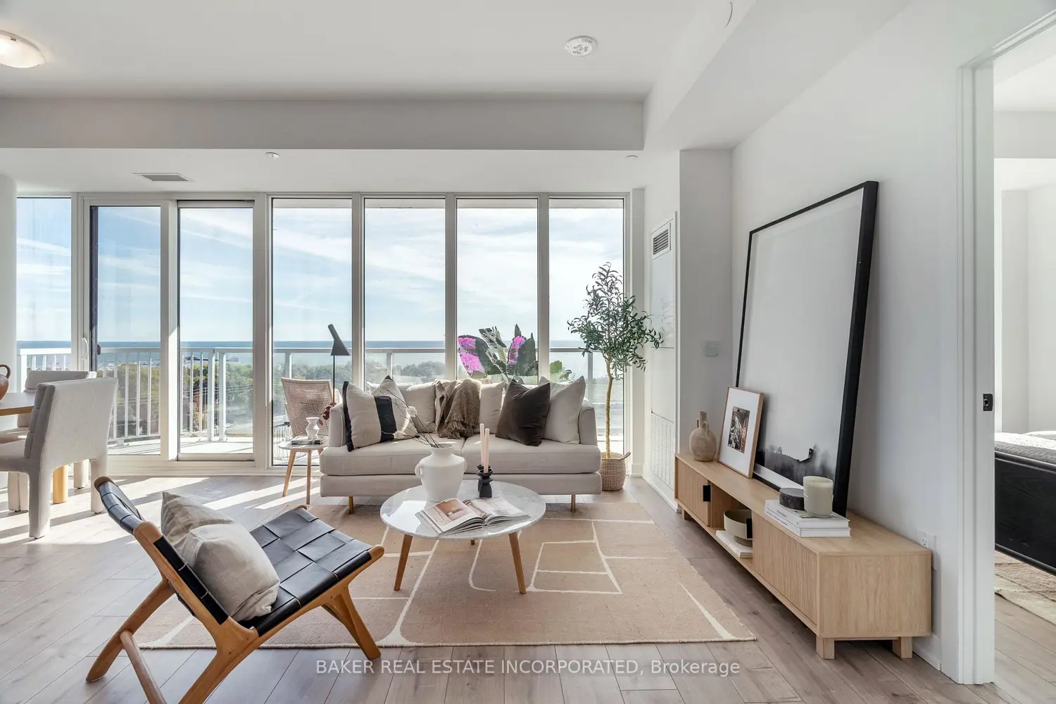 Additional image 5 of 220 Missinnihe Way 1205