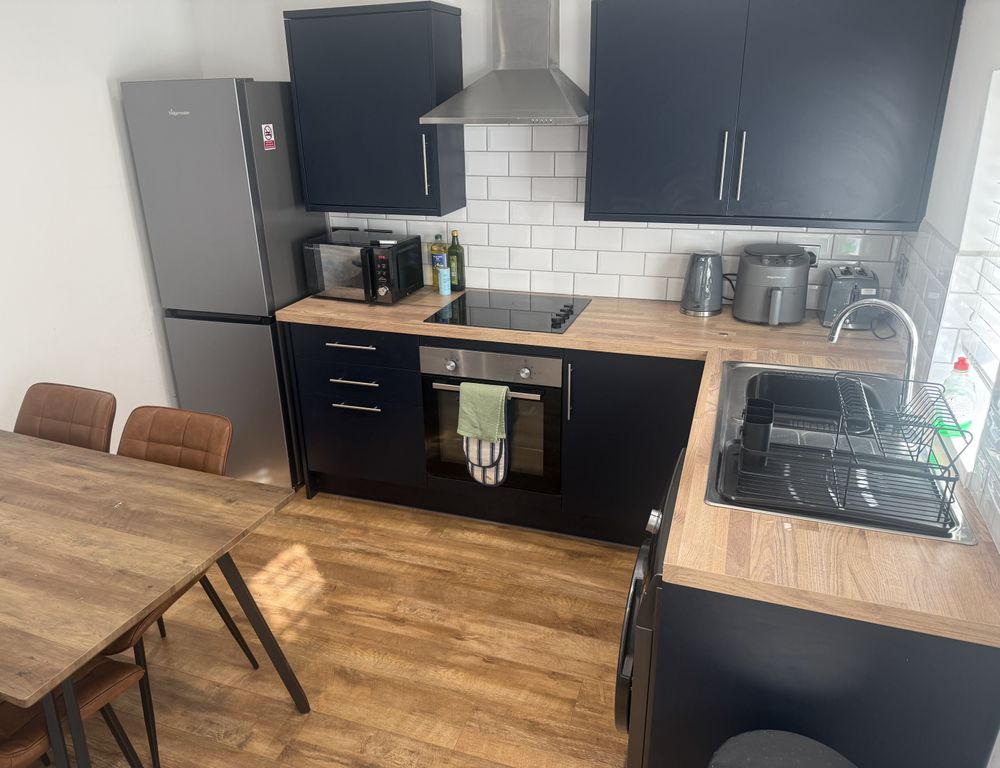 Additional image 3 of 1 bed flat to rentBridge Street, Newport NP20