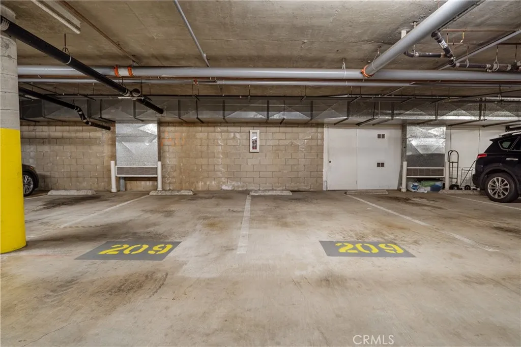 Additional image 86 of 5142 Warner Ave Unit 209, Huntington Beach, CA 92649