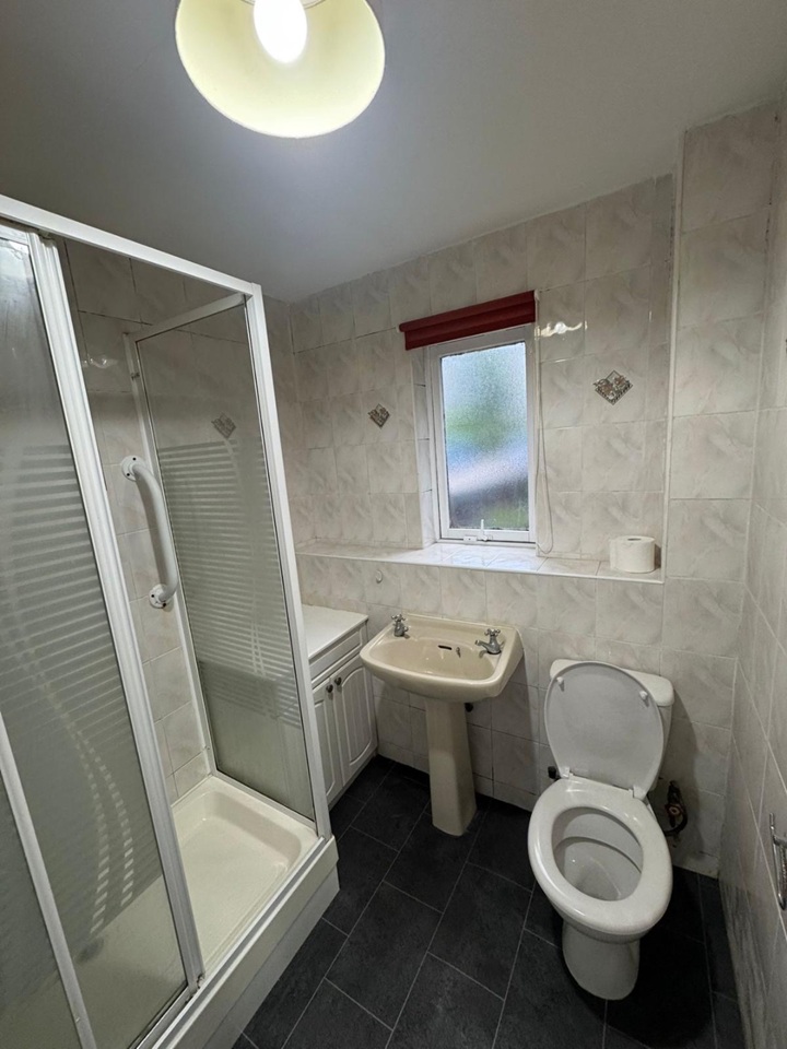 Additional image 2 of 1 Bed Flat, Budhill Avenue, G32, N1 7GU