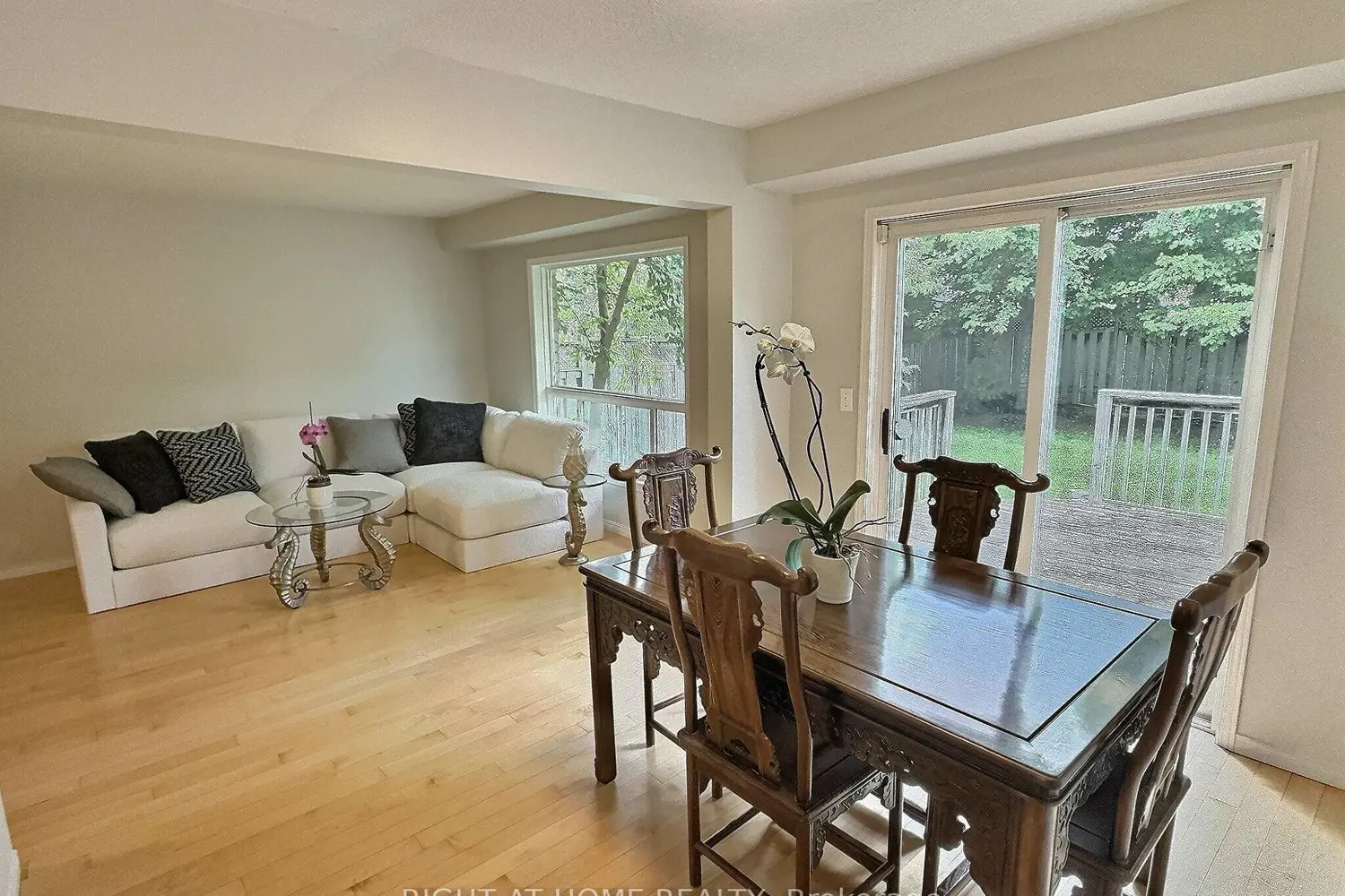 Additional image 5 of 385 Havendale Crescent