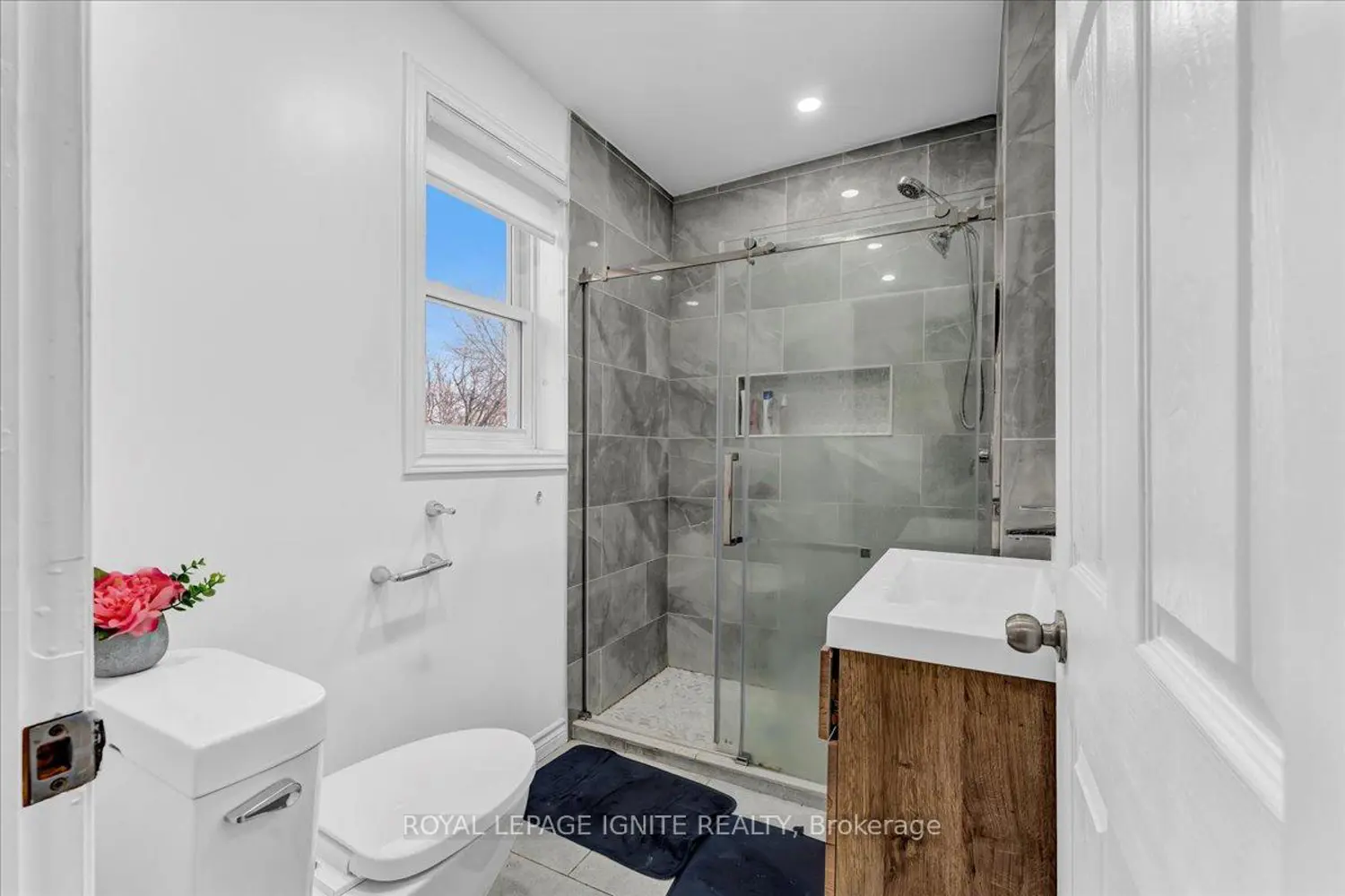 Additional image 16 of 80 Albany Avenue