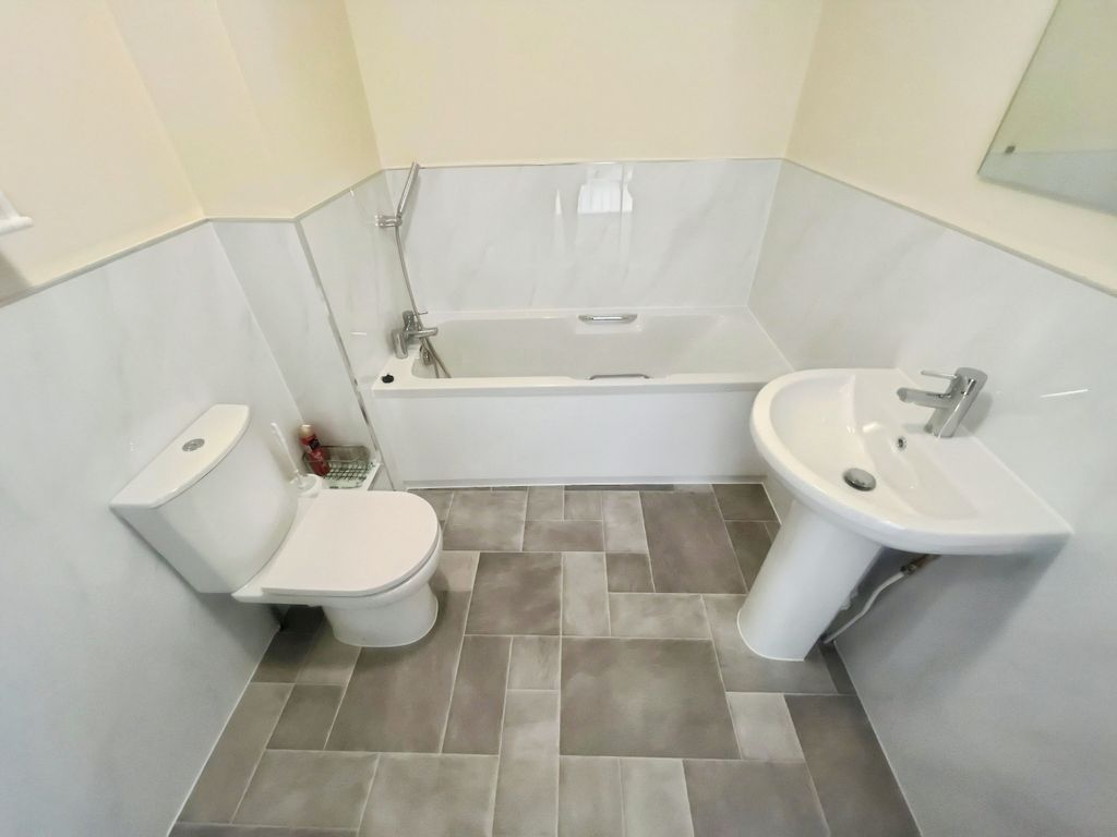 Additional image 11 of 4 bed terraced house to rentClement Drive, Peterborough PE2