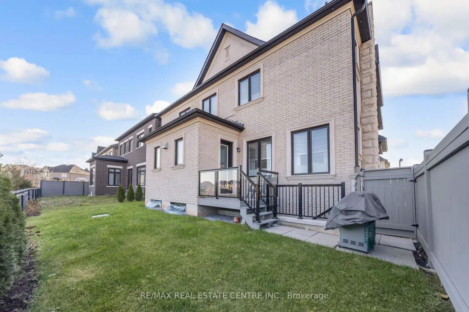 Additional image 14 of 2336 Edward Leaver Trail