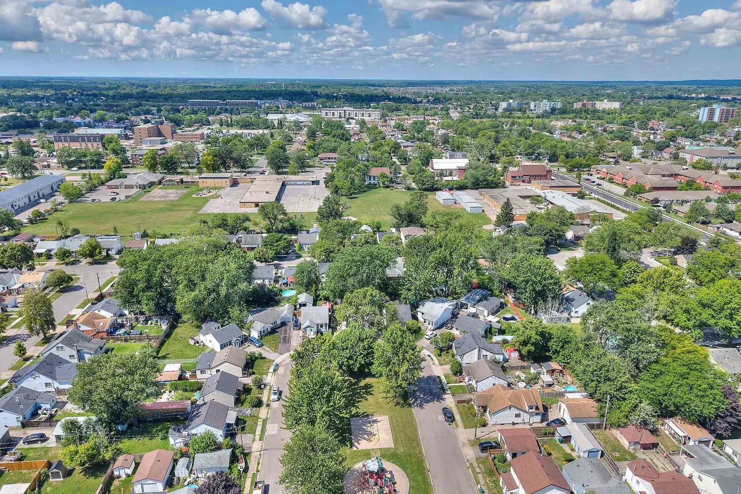 Additional image 20 of 41 Dunkirk Court