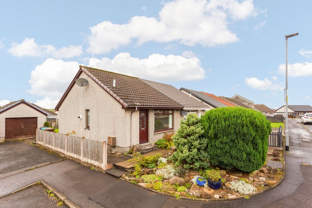 Additional image 2 of 1 bed semi-detached bungalow to rentLivingstone Quadrant, Eastfield, Shotts ML7