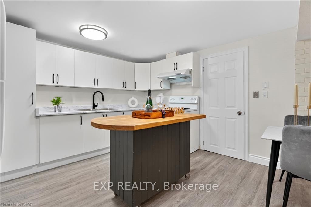 Additional image 5 of Lower-146 Appalachian Crescent, Kitchener, ON, N2E 1A4