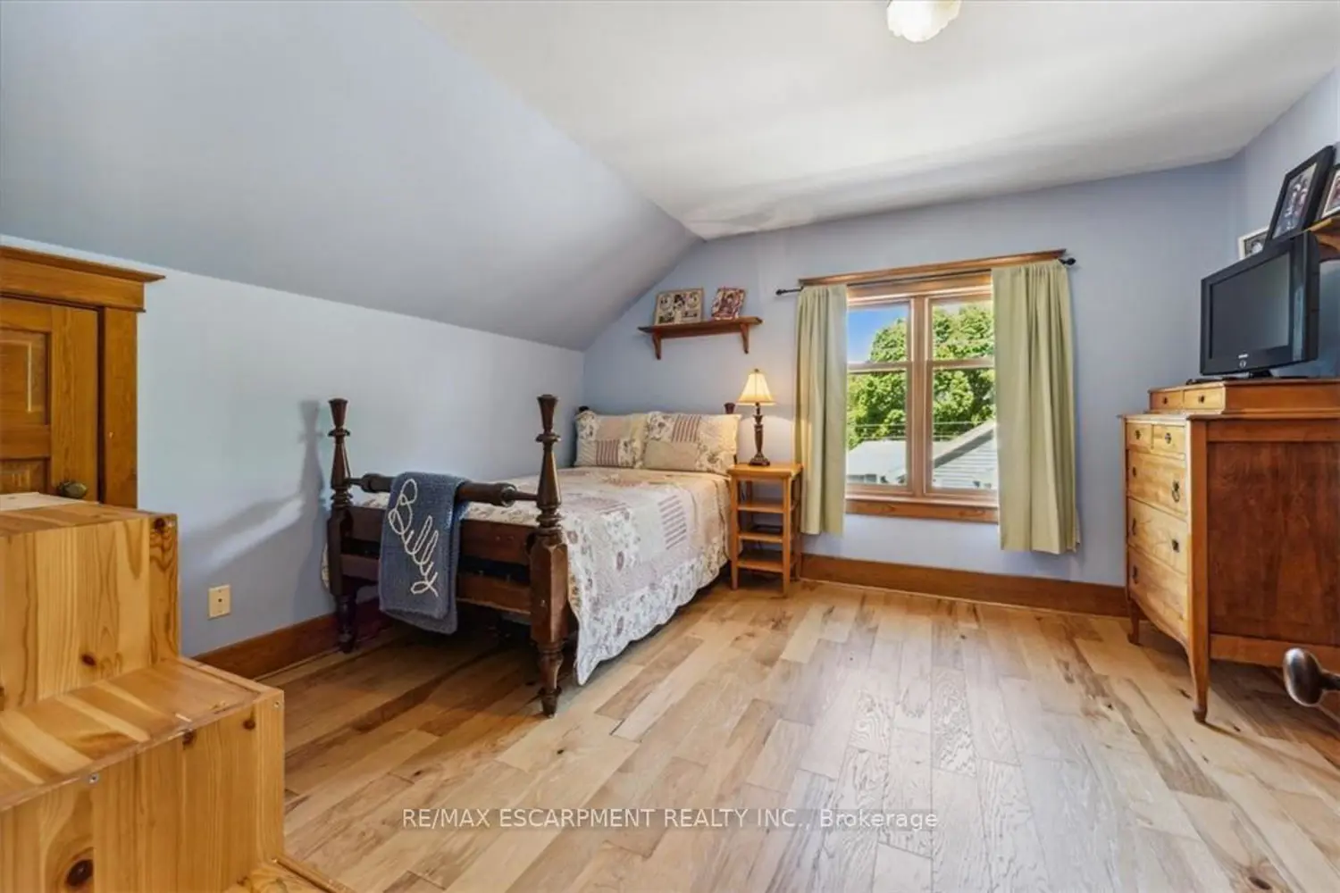 Additional image 12 of 2854 Prince William Street