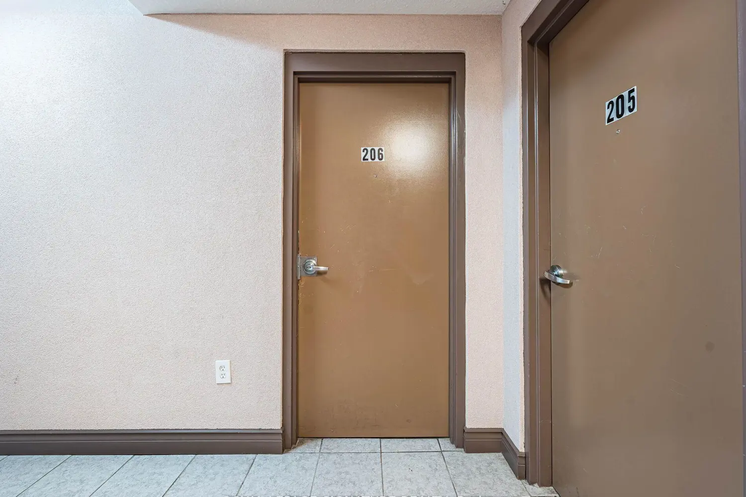 Additional image 5 of 251 Lester Street 206