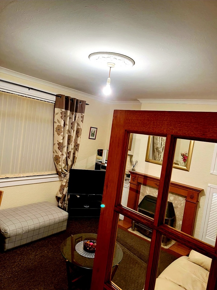 Additional image 2 of 3 Bed Flat, Calder Road, EH11, N1 7GU