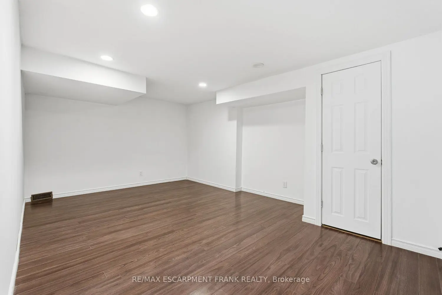 Additional image 12 of 352 East 28Th Street