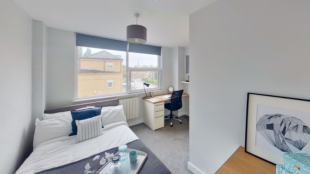8 bed shared accommodation to rentFlat 2, 10 Middle Street, Beeston, Nottingham NG9 photo 4