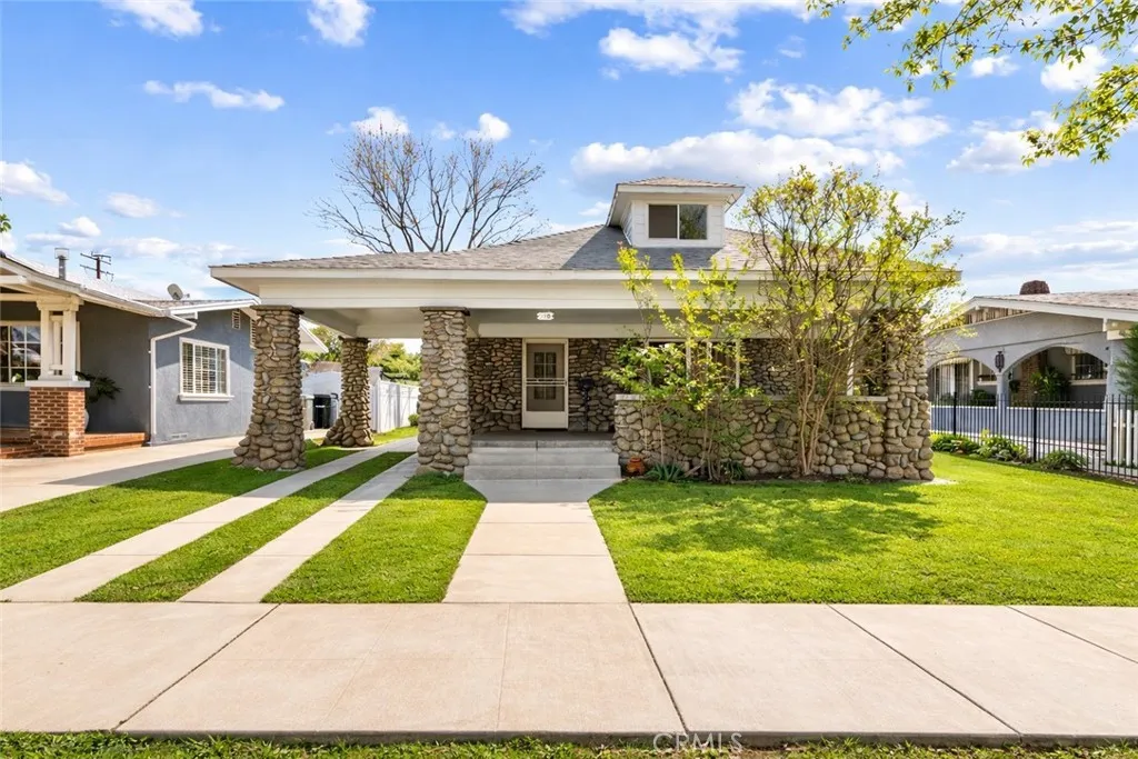 Additional image 2 of 310 N Alexander St, San Fernando, CA 91340