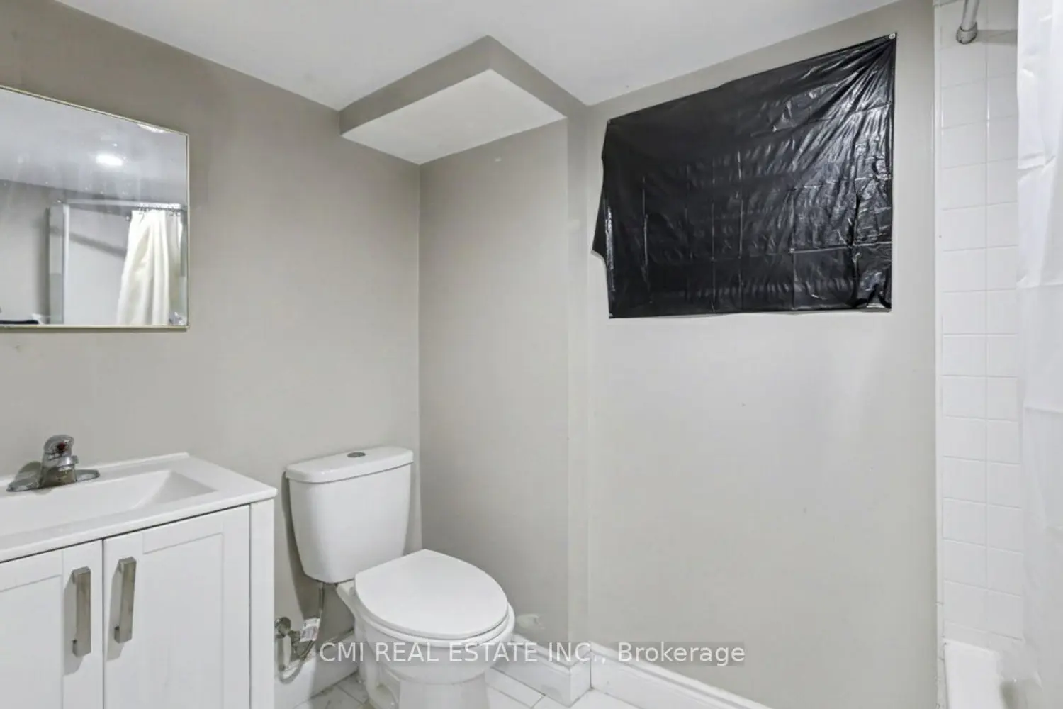 Additional image 19 of 122 Montrose Street