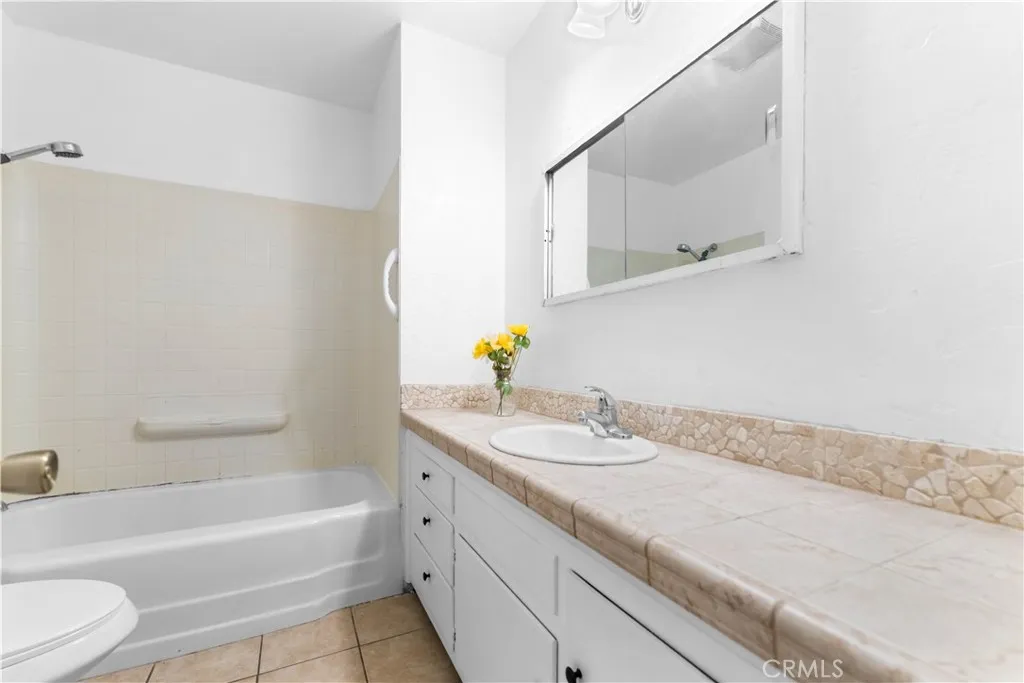 Additional image 51 of 44410 Loneoak Ave, Lancaster, CA 93534