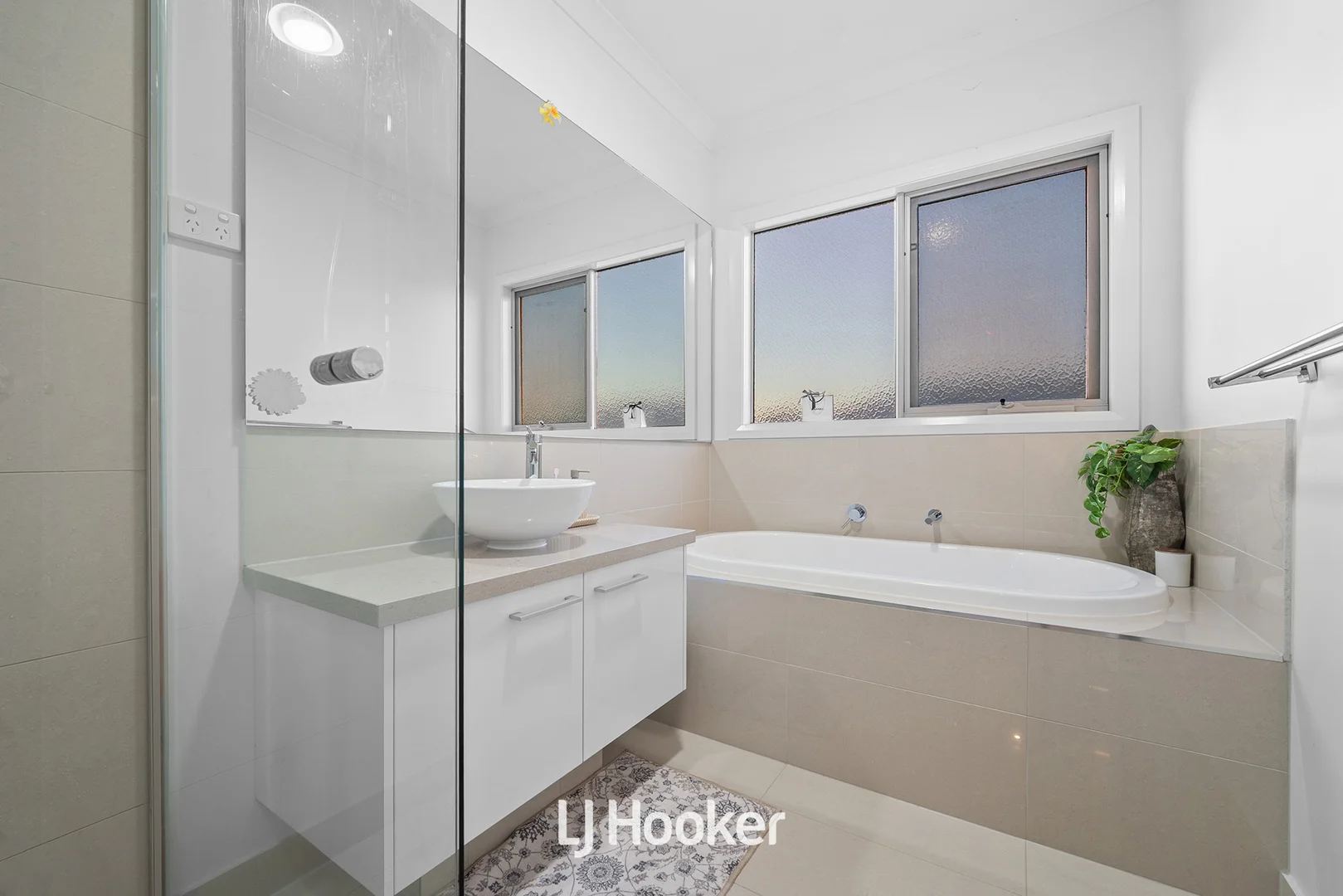 Additional image 9 of 49 Macumba Drive, Clyde North VIC 3978