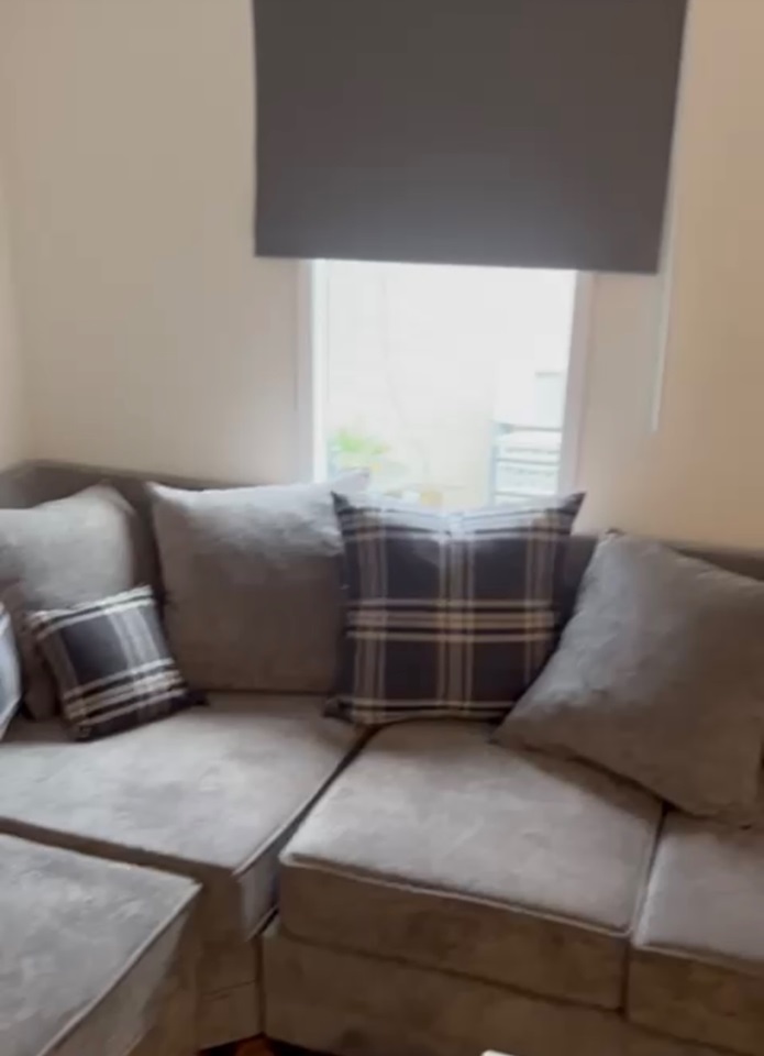 Additional image 7 of Studio Flat, Burdiehouse Rd, EH17, N1 7GU